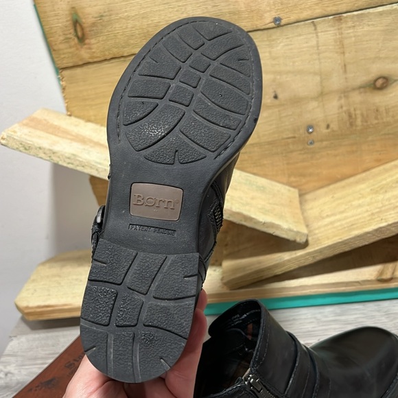 BORN Womens 6.5 M Pirlo Ankle Booties Black Leather Buckle D76103  Boots - Picture 4 of 9